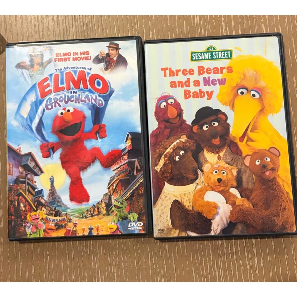 Lot Seasme Street Three Bears and A New baby/Adventure of Elmo in Grouchland DVD